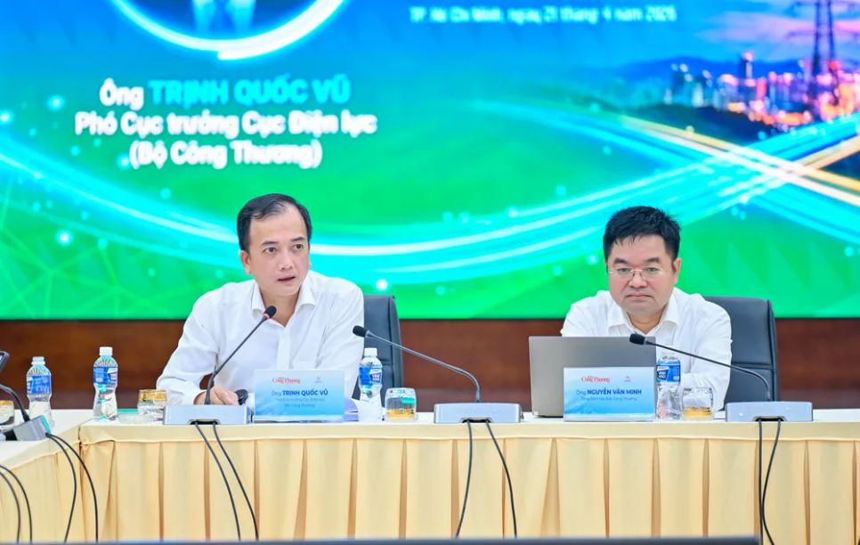 Phó Cục trưởng Cục Điện lực, Bộ Công thương Trịnh Quốc Vũ phát biểu tại tọa đàm