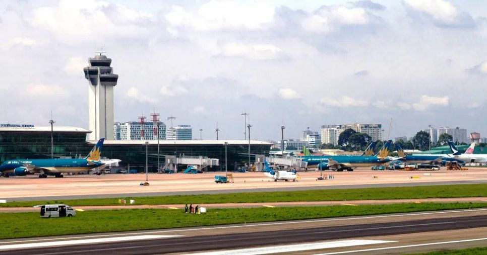 Sân bay quốc tế Tân Sơn Nhất tăng tần suất bay dịp nghỉ lễ 30-4 và 1-5