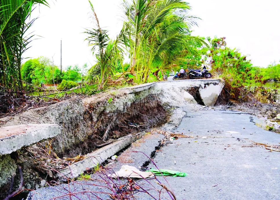 ĐBSCL sụt lún, sạt lở giữa mùa khô