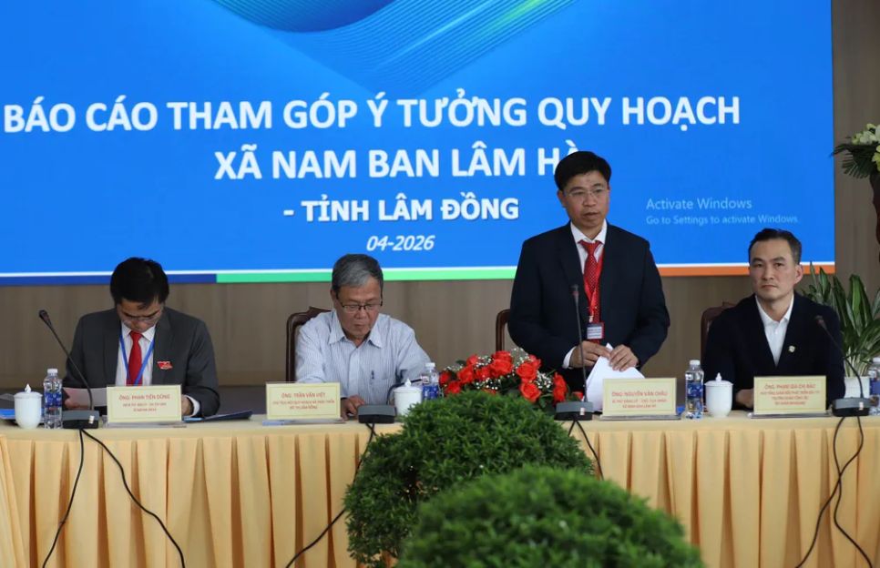 Bí thư Đảng uỷ xã Nam Ban Lâm Hà Nguyễn Văn Châu