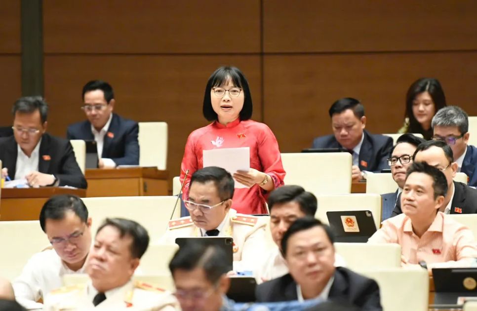 ĐB Nguyễn Thị Việt Nga (Hải Phòng). Ảnh: QUANG PHÚC