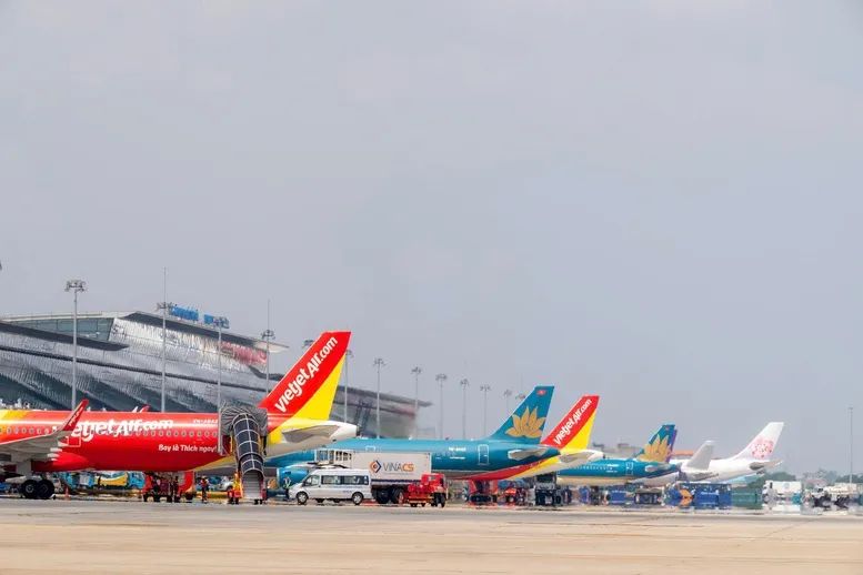 Giá Jet A-1 khu vực châu Á vẫn đang ở vùng đỉnh và chưa có dấu hiệu hạ nhiệt, tiếp tục gây áp lực lớn lên hoạt động khai thác của các hãng hàng không Việt Nam