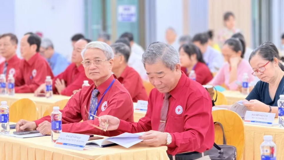 Các đại biểu tham dự hội nghị