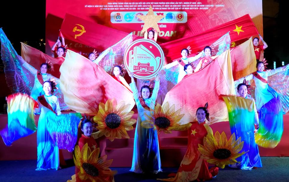 Tiết mục ca múa 