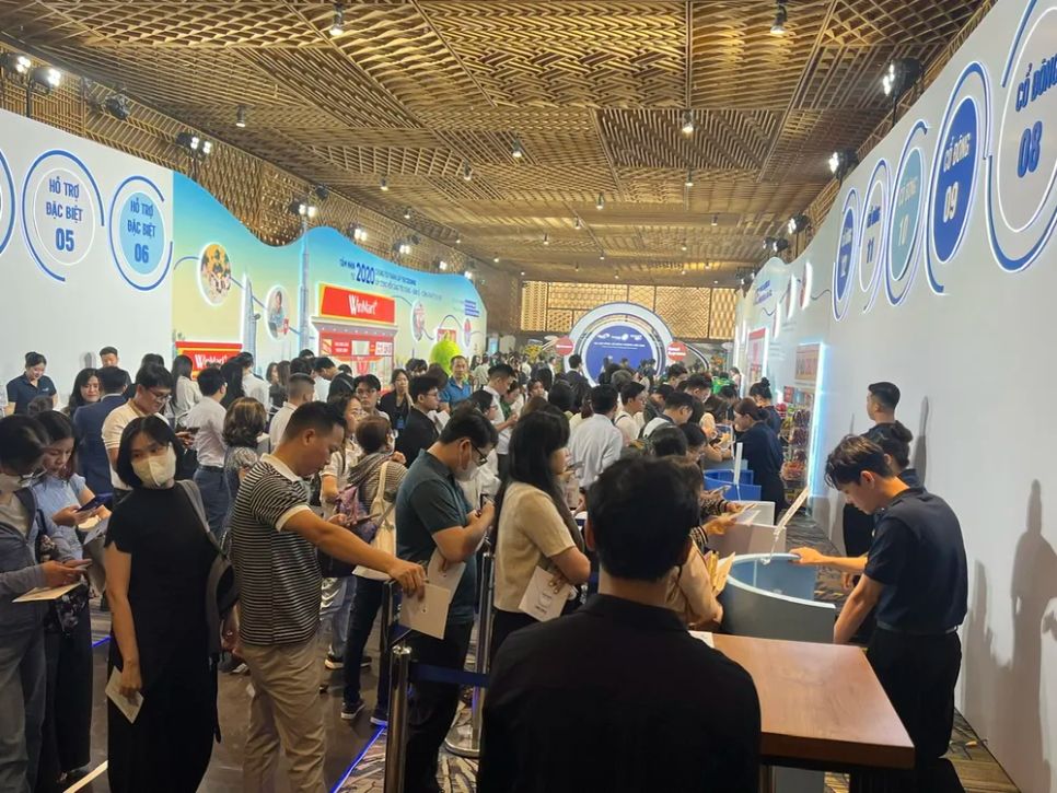 Cổ đông tham dự tại hội nghị. Ảnh: THANH NGÂN