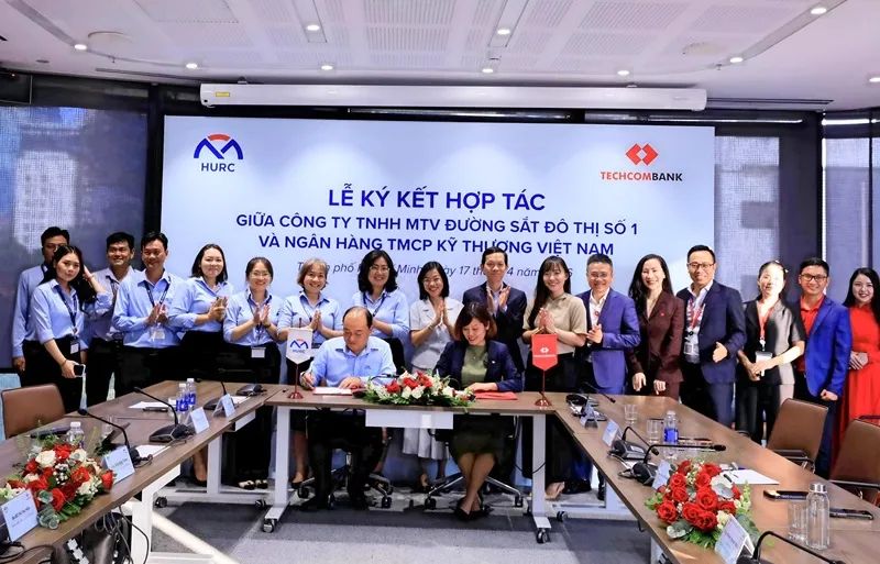 Techcombank và HURC1 ký kết thỏa thuận hợp tác chiến lược, mở ra bước tiến mới trong việc đưa tài chính số vào giao thông công cộng.