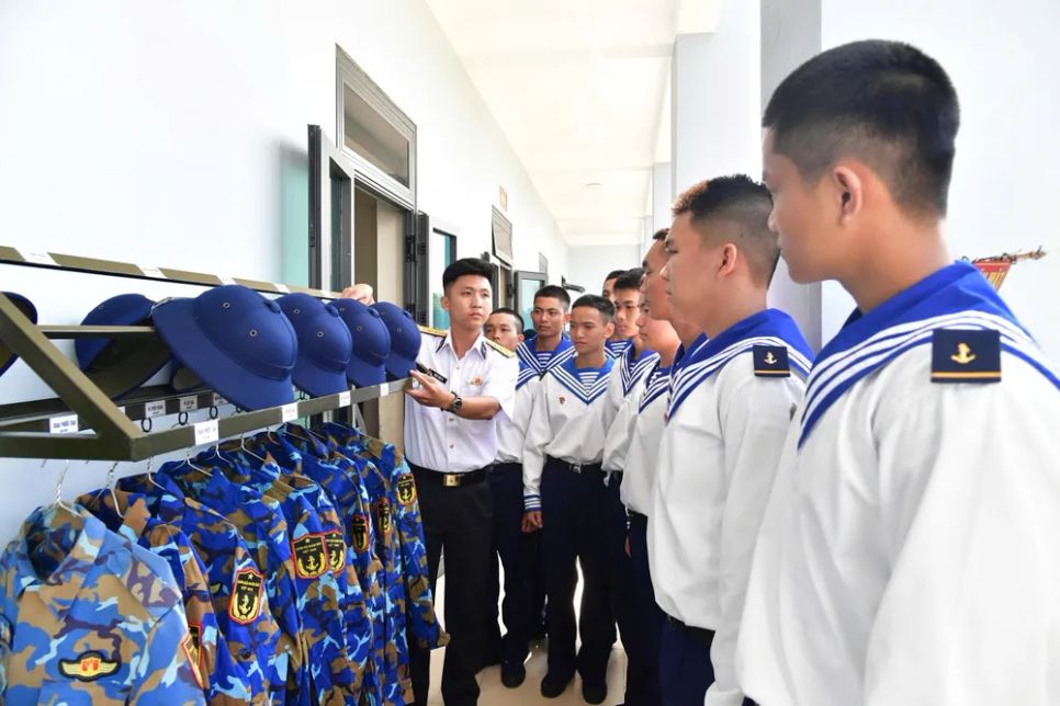 Kỷ luật tôi rèn bản lĩnh tuổi đôi mươi