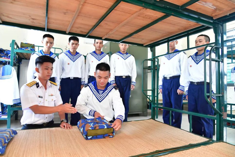 Kỷ luật tôi rèn bản lĩnh tuổi đôi mươi