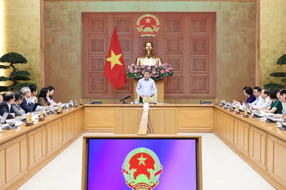 Thủ tướng Lê Minh Hưng chủ trì cuộc họp với Bộ VH-TT-DL Ảnh: VIẾT CHUNG