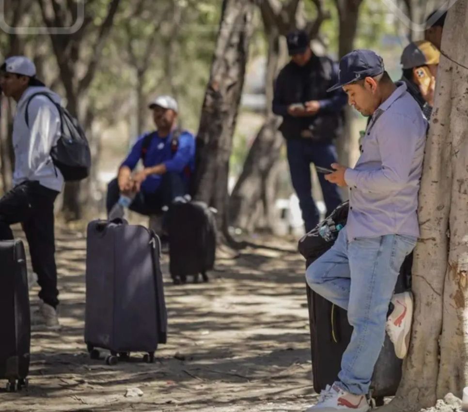 Người xin tị nạn tại các khu vực biên giới. Ảnh: TELESURTV