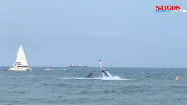 Biển Đà Nẵng vào mùa lễ hội