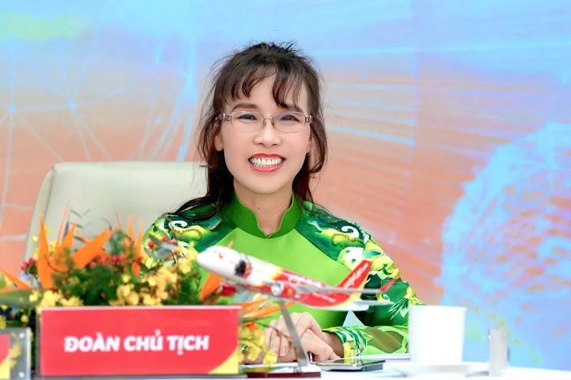 Chủ tịch HĐQT Vietjet – Tiến sĩ Nguyễn Thị Phương Thảo cam kết Vietjet sẽ mang lại giá trị không chỉ bằng kết quả hôm nay, mà bằng một tương lai tăng trưởng bền vững, kỷ luật và nhiều cơ hội.