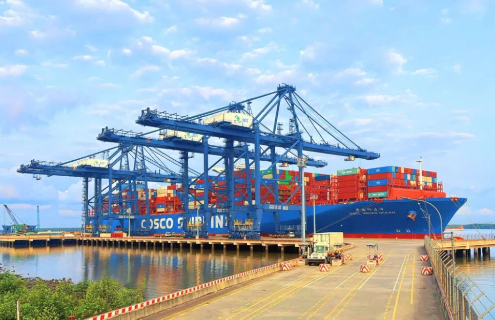 Cảng SSIT đón tàu container siêu lớn, chất lượng dịch vụ đạt chuẩn quốc tế