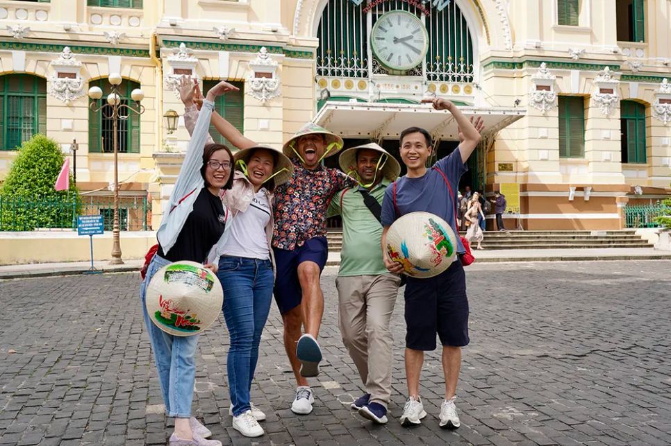 Giữa biến động khó lường, TPHCM nỗ lực đạt tăng trưởng 2 con số