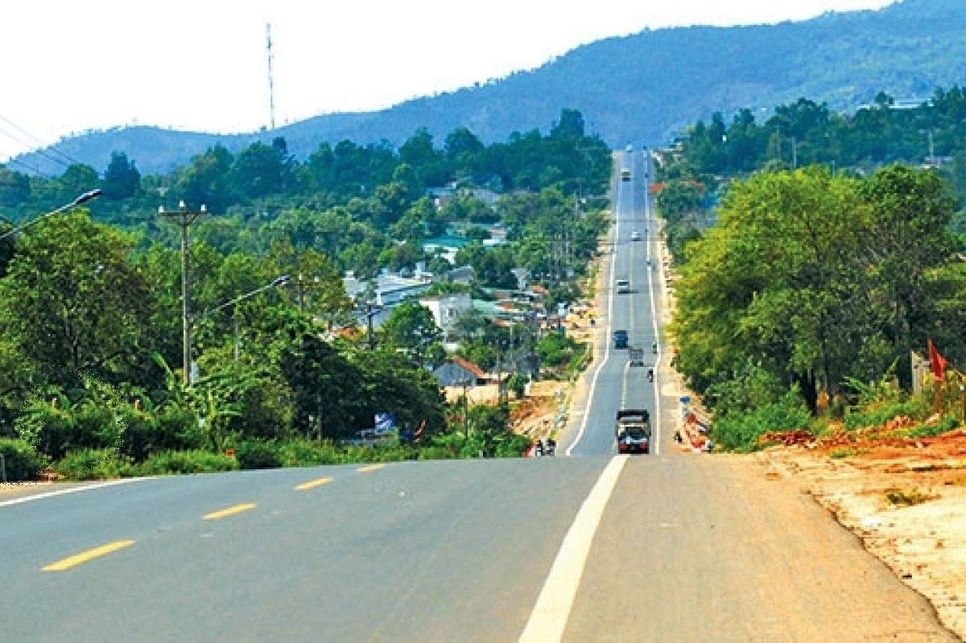 2. Đường Hồ Chí Minh hôm nay