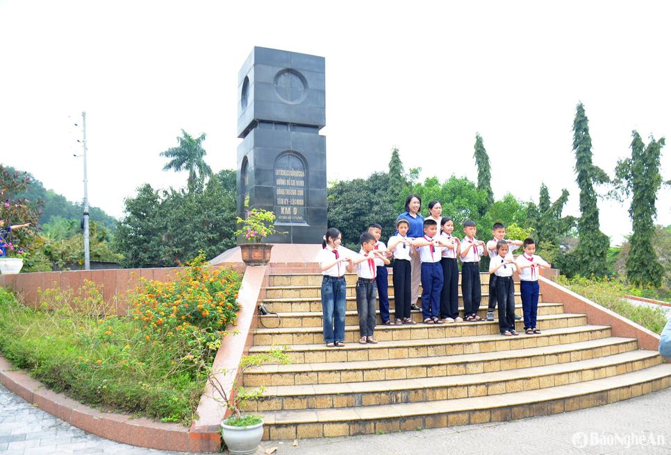 Cột mốc số 0 đường Hồ Chí Minh ở Tân Kỳ, Nghệ An