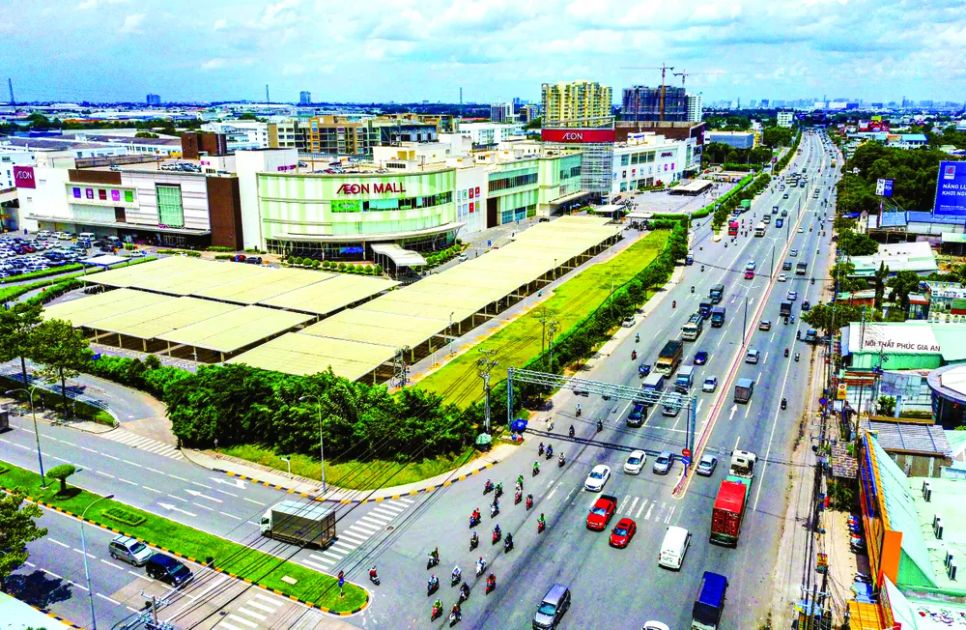 Quốc lộ 13 đoạn qua VSIP 1 - Khu Công nghiệp Việt Nam - Singapore đầu tiên tại Việt Nam
