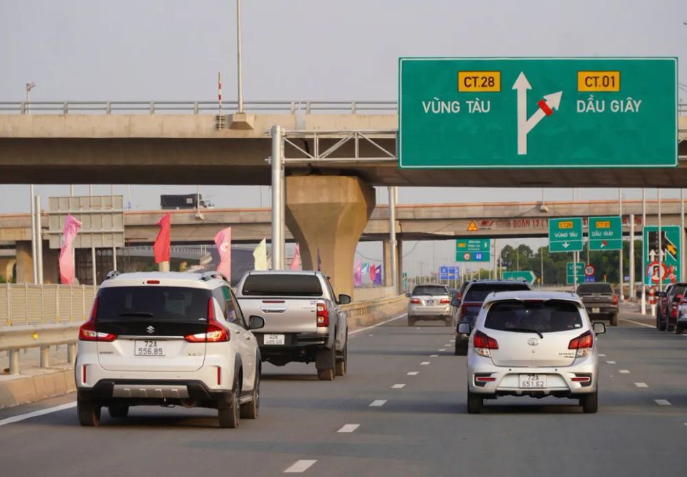 Cao tốc Biên Hòa - Vũng Tàu thông xe tạm, tạo thuận tiện hơn cho người dân lựa chọn Long Hải làm điểm đến