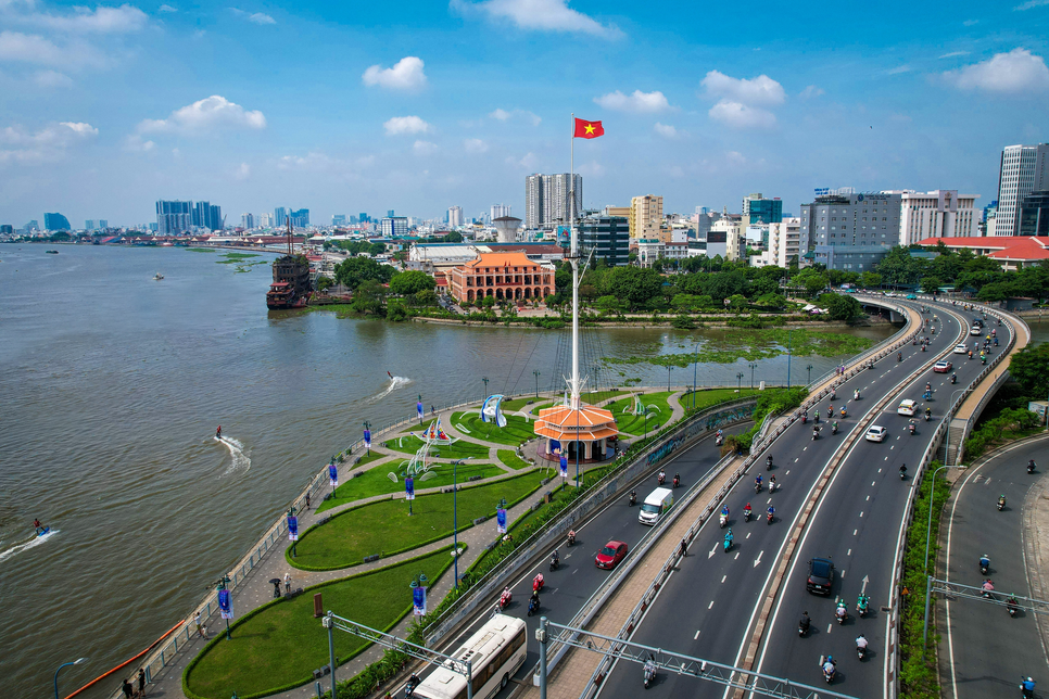 Một góc TP.HCM. Ảnh: Hoàng Triều
