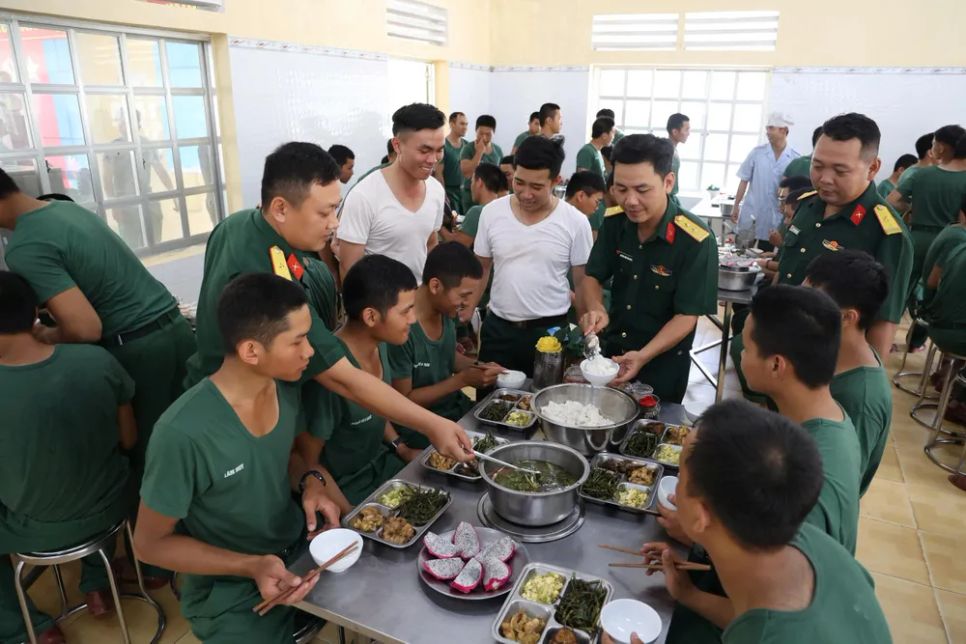 Nội vụ, sinh hoạt của chiến sĩ mới đi vào nền nếp