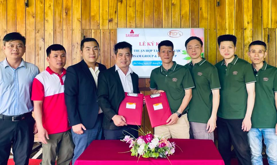 Công ty TNHH Sâm Sâm và Công ty Cổ phần Tập đoàn PDA ký kết hợp tác đầu tư dự án trồng, chăm sóc và bảo vệ cây sâm Ngọc Linh