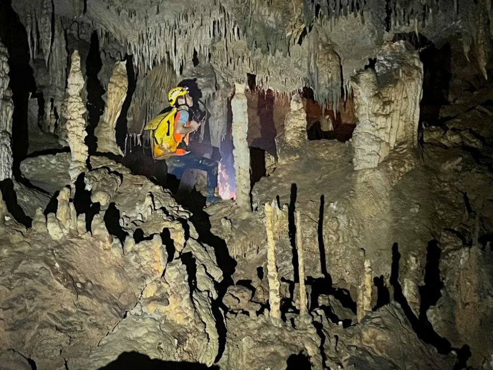 Hang Thiên Cung dài 4.206m vừa được phát hiện trong VQG Phong Nha - Kẻ Bàng