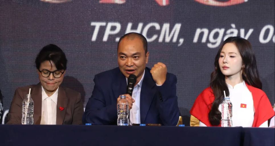 Đạo diễn Trần Ka My chia sẻ những tâm huyết trong quá trình chuẩn bị cho dự án. Ảnh: VĂN HÀ
