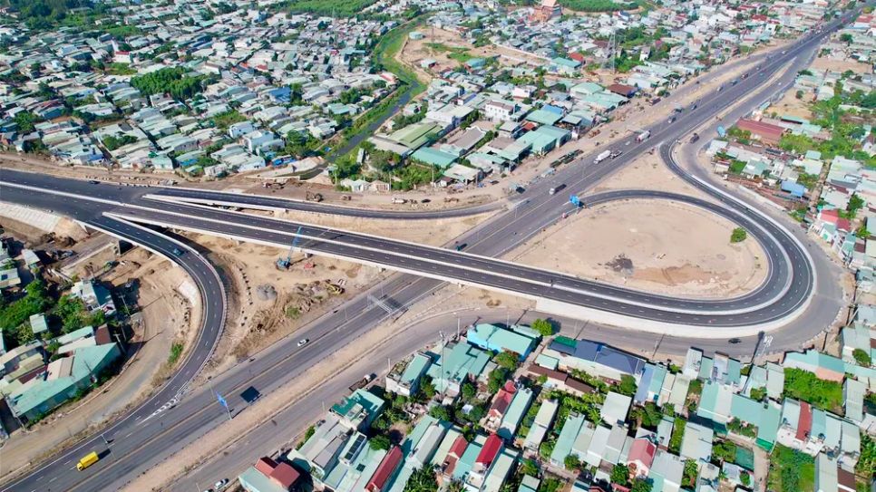 Cao tốc Biên Hòa - Vũng Tàu sẵn sàng cho ngày thông xe