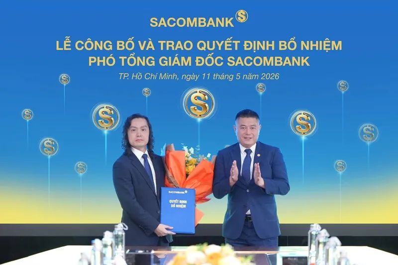 Ông Nguyễn Đức Thụy – Phó Chủ tịch thường trực HĐQT trao Quyết định bổ nhiệm cho ông Lưu Danh Đức