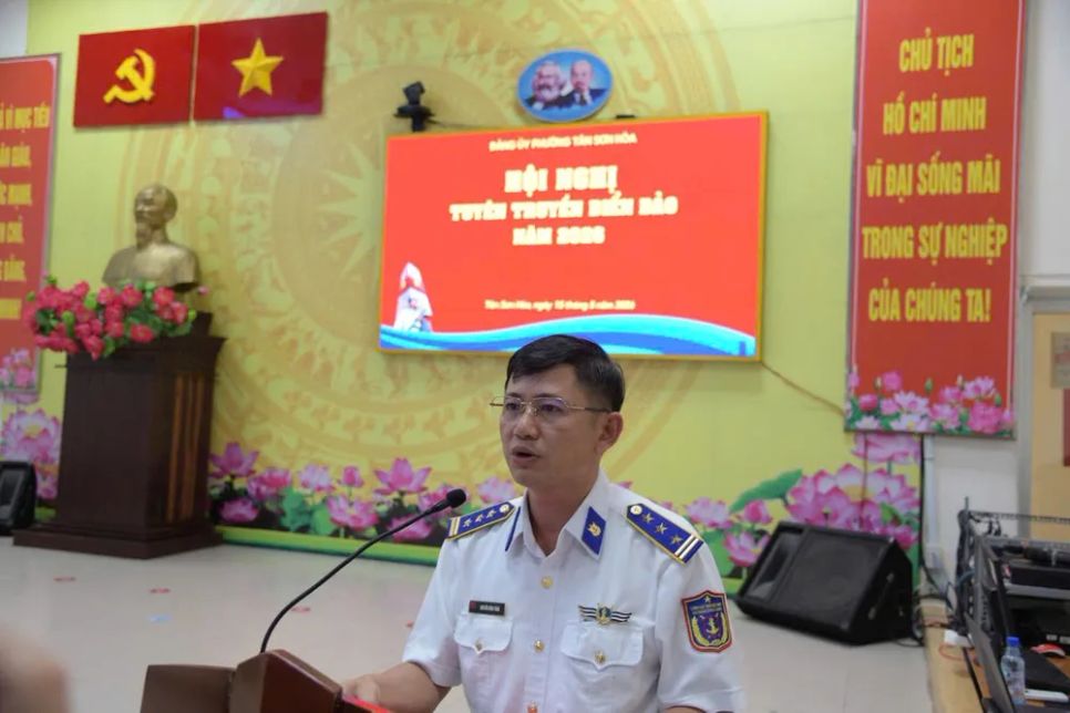 Thượng tá Nguyễn Đình Thảo, Báo cáo viên Bộ Tư lệnh Vùng Cảnh sát biển 3 báo cáo tại buổi tuyên truyền