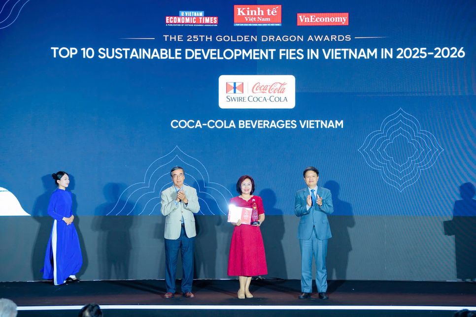 Coca-Cola Việt Nam được vinh danh là một trong 10 doanh nghiệp bền vững