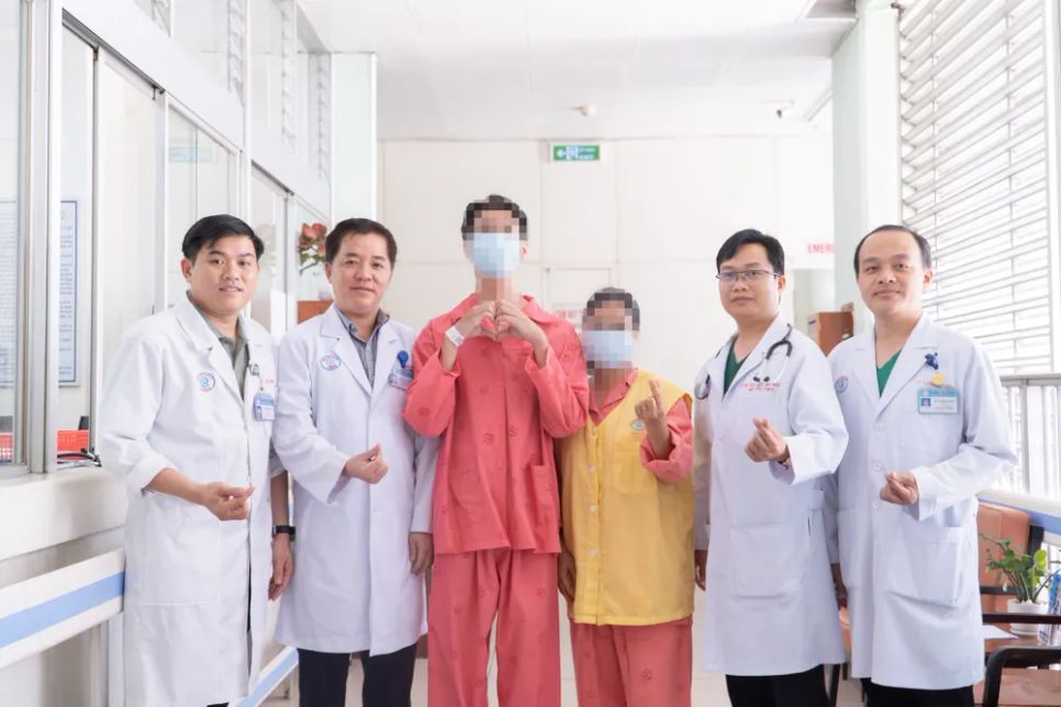 Bệnh nhân ghép tim được nối dài sự sống nhờ nghĩa cử hiến tạng. Bệnh nhân ghép tim được nối dài sự sống nhờ nghĩa cử hiến tạng.