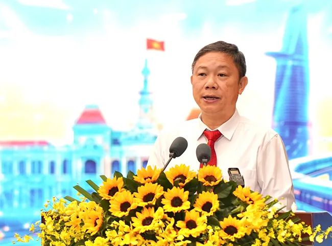 Đồng chí Dương Anh Đức, Ủy viên Ban Thường vụ Thành ủy, Trưởng Ban Tuyên giáo và Dân vận Thành ủy TPHCM