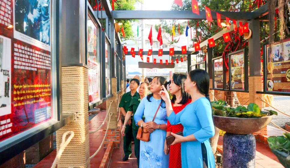 Không gian văn hóa Hồ Chí Minh tại phường Bình Trưng