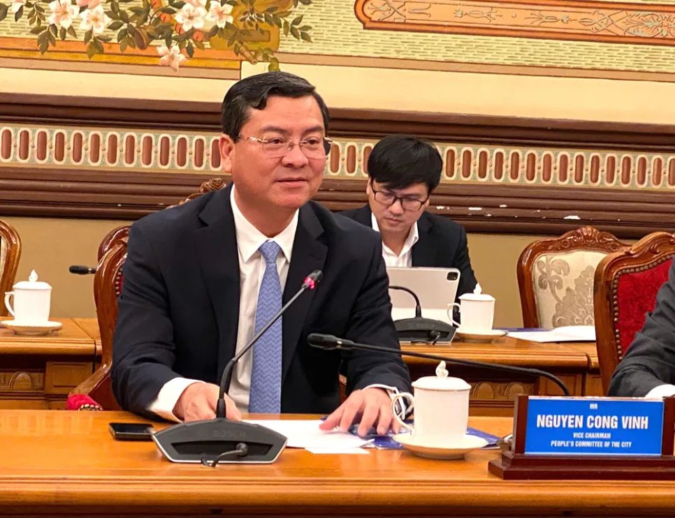 Phó Chủ tịch UBND TPHCM Nguyễn Công Vinh phát biểu tại buổi làm việc