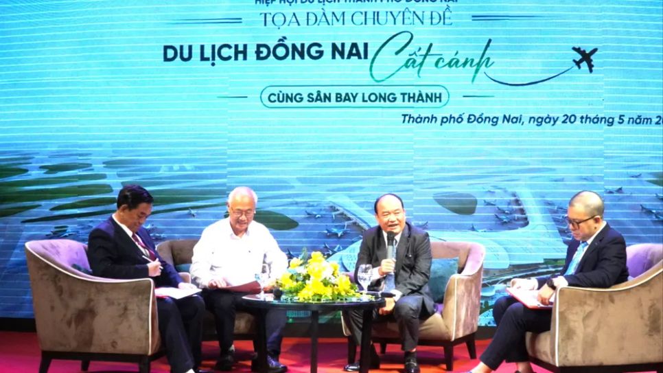 Quang cảnh tọa đàm