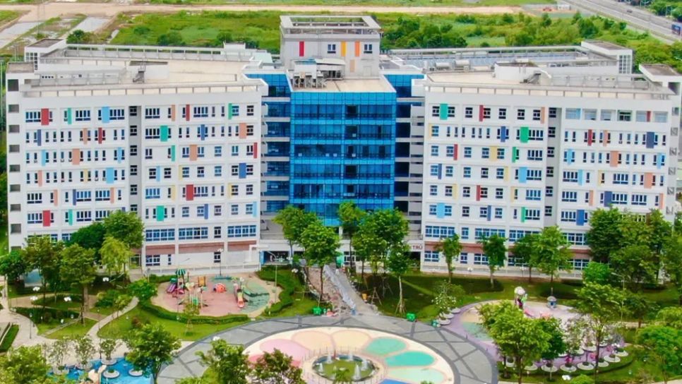 Bệnh viện Nhi đồng Thành phố, nơi tiếp nhận và điều trị cho học sinh 14 tuổi. Ảnh: HOÀNG HÙNG. Bệnh viện Nhi đồng Thành phố, nơi tiếp nhận và điều trị cho học sinh 14 tuổi. Ảnh: HOÀNG HÙNG.