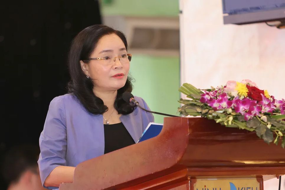 Thứ trưởng Bộ VH-TT-DL Trịnh Thị Thủy phát biểu tại hội nghị