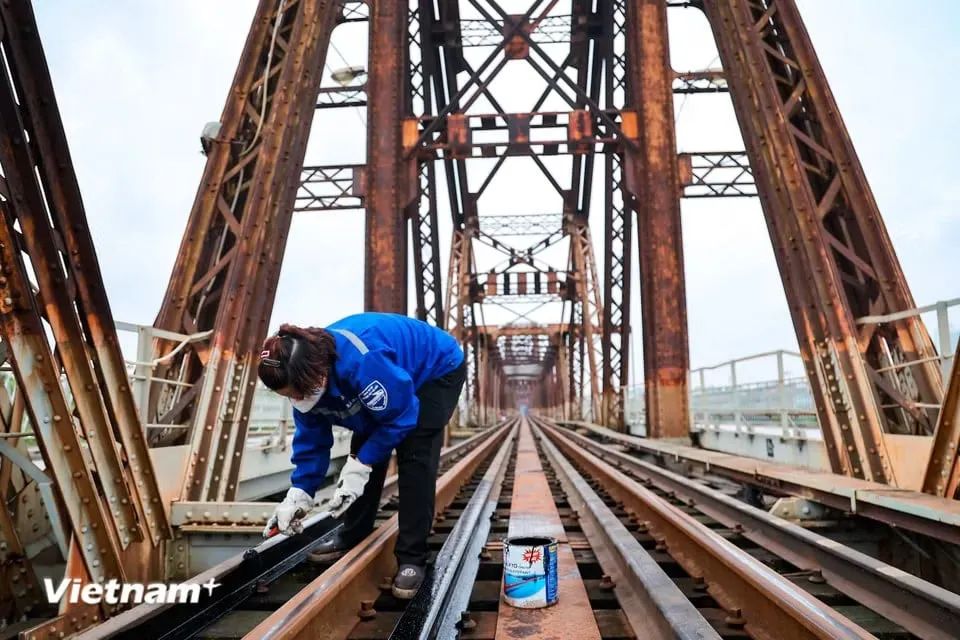 <p>Tiến độ thi công đang được đẩy nhanh nhằm đảm bảo kế hoạch đề ra.</p>