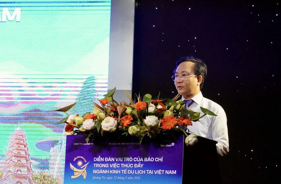Ông Hoàng Xuân Tân - Phó Chủ tịch UBND tỉnh Quảng Trị phát biểu tại diễn đàn Ông Hoàng Xuân Tân - Phó Chủ tịch UBND tỉnh Quảng Trị phát biểu tại diễn đàn