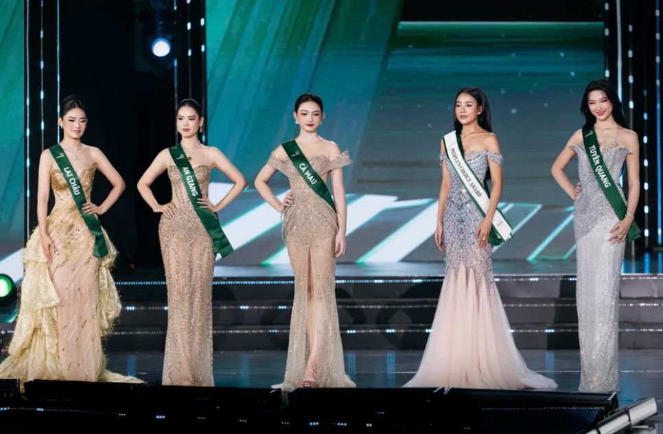 Top 5 Bảng nữ