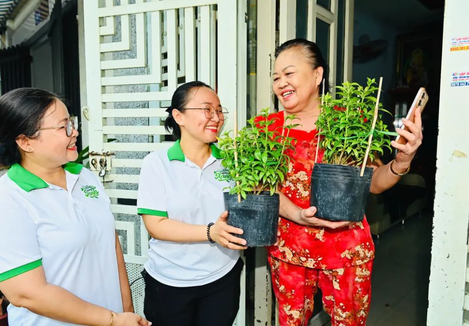 Chung tay xây dựng TPHCM xanh, sạch, đẹp