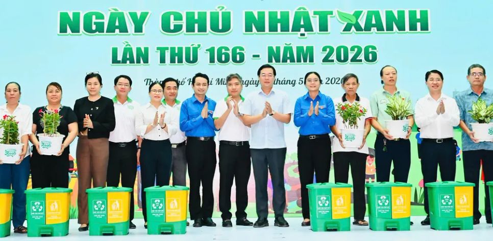 Chung tay xây dựng TPHCM xanh, sạch, đẹp