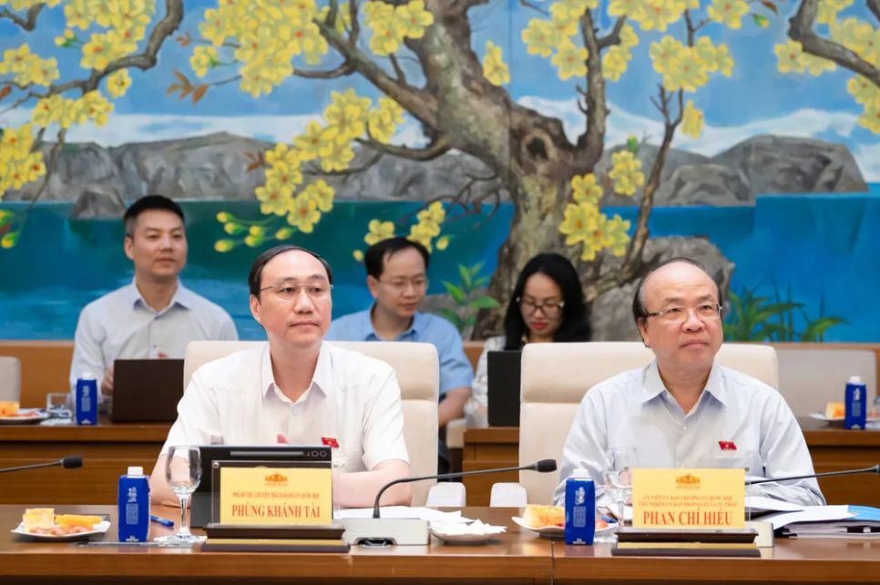 Đại biểu tham dự buổi làm việc. Ảnh: CẨM HÀ Đại biểu tham dự buổi làm việc. Ảnh: CẨM HÀ
