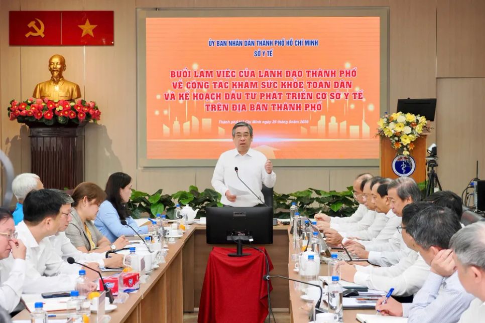 Đồng chí Nguyễn Phước Lộc phát biểu tại buổi làm việc Ảnh: HOÀNG HÙNG