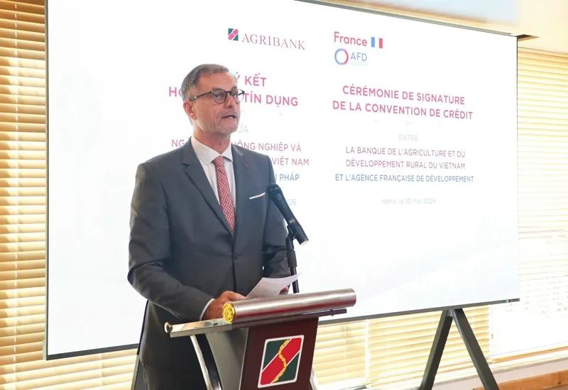 Đại sứ Đặc mệnh toàn quyền Cộng hòa Pháp tại Việt Nam Olivier Brochet phát biểu