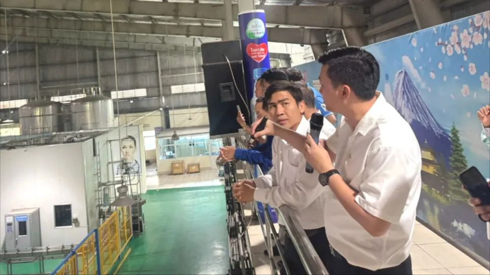 Doanh nghiệp cần số hóa dây chuyền sản xuất để tăng khả năng gia nhập vào chuỗi cung ứng toàn cầu. Ảnh: MINH XUÂN Doanh nghiệp cần số hóa dây chuyền sản xuất để tăng khả năng gia nhập vào chuỗi cung ứng toàn cầu. Ảnh: MINH XUÂN