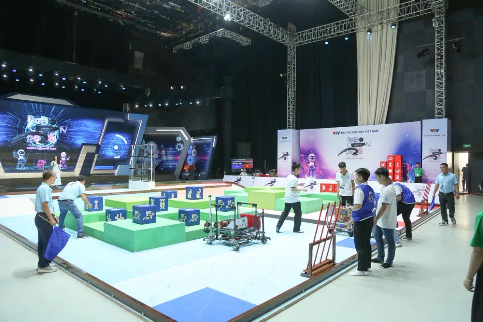 Không gian thi đấu được thiết kế như một “võ đường” thu nhỏ. Ảnh VTV Không gian thi đấu được thiết kế như một “võ đường” thu nhỏ. Ảnh VTV