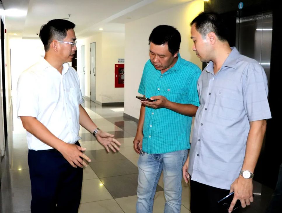Người dân chung cư Lapen lo lắng vì công trình nứt gãy liên tục