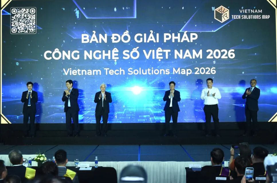 Nghi thức công bố “Bản đồ Giải pháp công nghệ số Việt Nam 2026” tại sự kiện. Ảnh: S.H